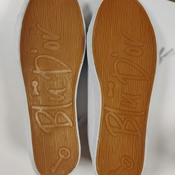 🤍 Blue Dor White Leather Sneakers – Women’s Size 7.5 – Minimalist Lace-Up Shoes - Picture 6 of 6